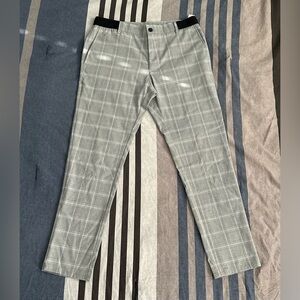 Zara Men's Gray Plaid Trousers